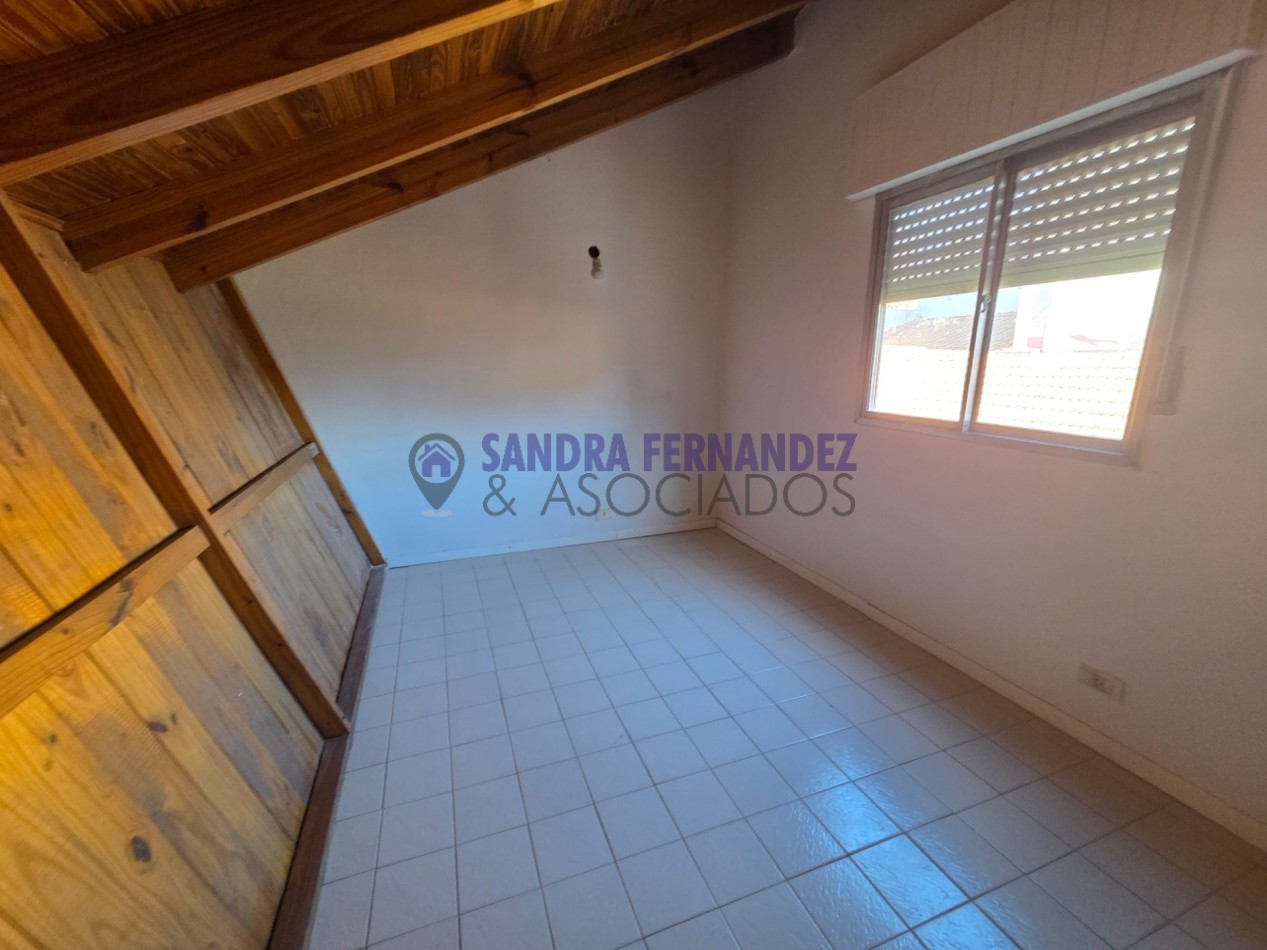 Neuquen. Alquiler. Departamento tipo Duplex 1 dormitorio Barrio Cumulen