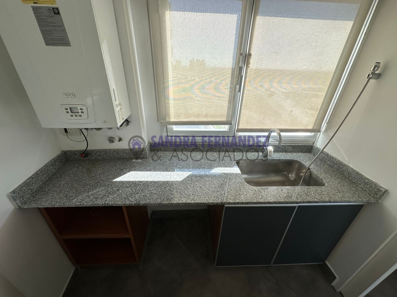 Neuquen Alquiler Semipiso Departamento 2 dormitorios (suite) Cochera Baulera