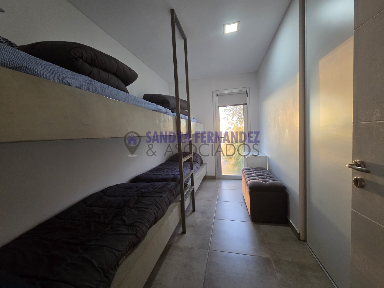  Neuquen. ALQUILER/VENTA La Peninsula Casa amoblada equipada 3 dormitorios
